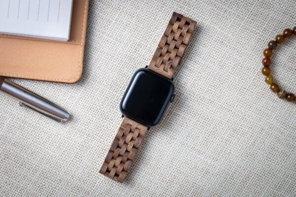 Wooden Strap (White Walker)